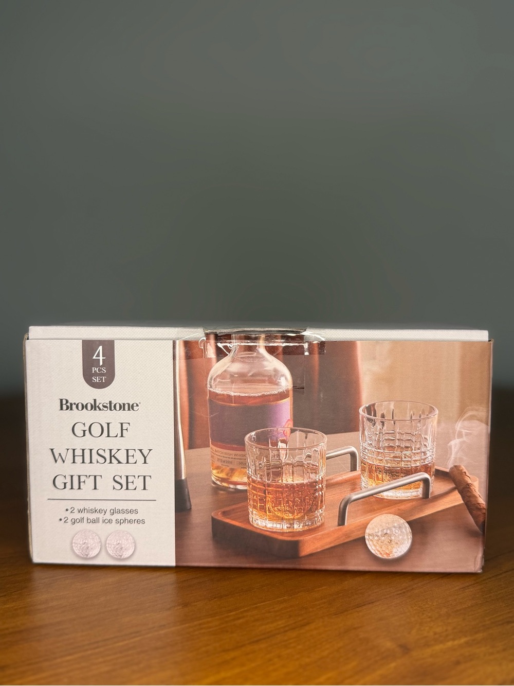 Brookstone 4 Pcs Whiskey Glass Set - 2 Whiskey Glasses - 2 Golf ball Ice spheres
